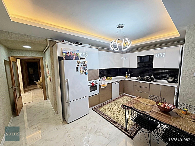 OVACIKTA SİTE KONSEPTLİ 140m2 FULL LÜX YAPILI 3.5+1 SATILIK !