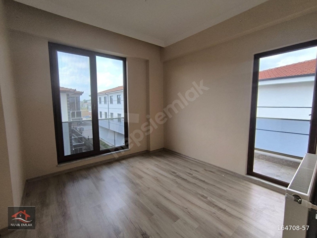 NUVA EMLAKTAN ARİFİYE FATİH MAHALLESİNDE KİRALIK 3+1 DAİRE - Görsel 3