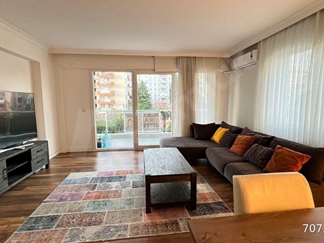 Karşıyaka Zübeyde hanımda Tadilatlı 3+1  EşyalıKiralık Daire - Görsel 8