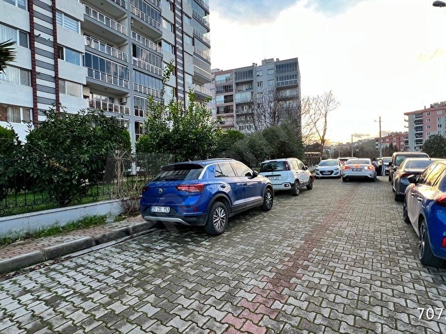 Karşıyaka Zübeyde hanımda Tadilatlı 3+1  EşyalıKiralık Daire - Görsel 28