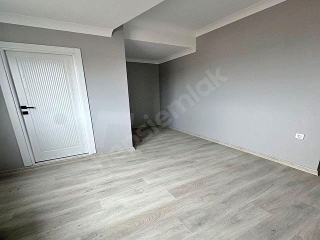 KOÇAK YATIRIMDAN FIRSAT KONFORLU 2+1 ARA KAT DAİRE!!! - Görsel 9
