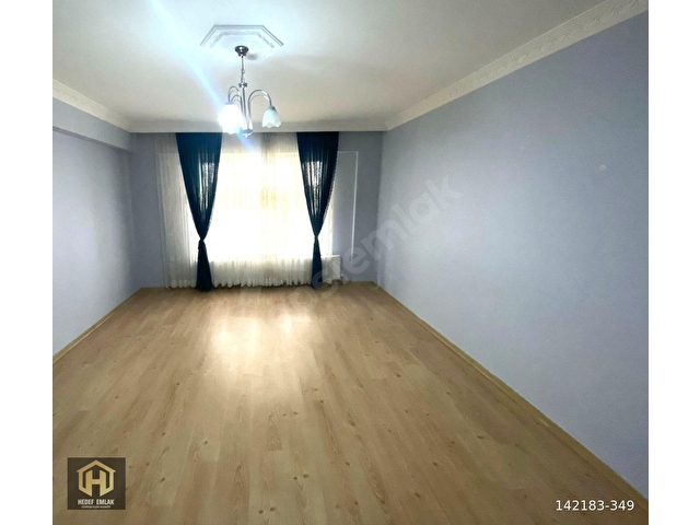 HEDEF EMLAK2`DEN 3+1 KİLERLİ İÇİ YAPILI GİRİŞ KATI FIRSAT DAİRE! - Görsel 19