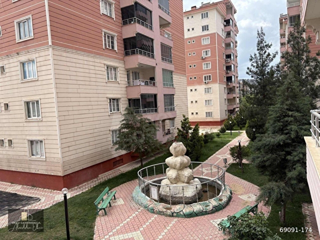 Alaaddin OKÇU K İ R A L I Y O R GÜLTEPEDE SİTE İÇERSİNDE 3+1 - Görsel 21