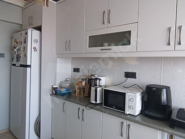 BORNOVA MERKEZİ YERİNDE SATILIK TERASLI DAİRE - Görsel 9