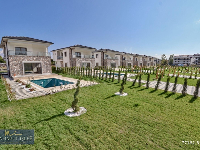 GÜREDE 600 M2 ARSA İÇİNDE ÖZEL HAVUZLU MÜSTAKİL VİLLA - Görsel 12