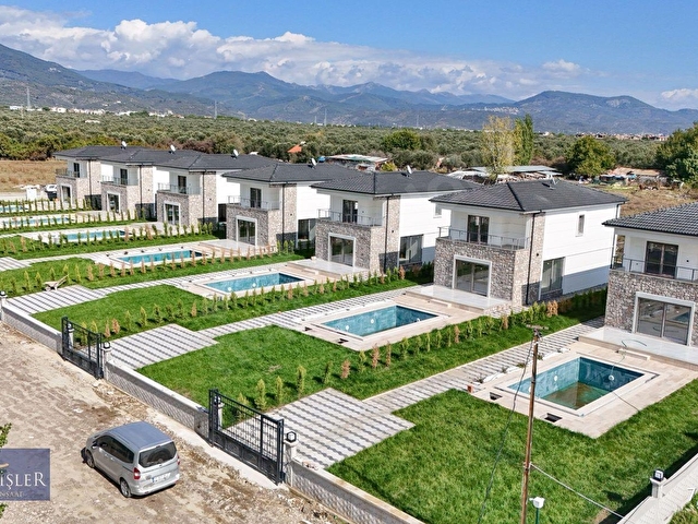GÜREDE 600 M2 ARSA İÇİNDE ÖZEL HAVUZLU MÜSTAKİL VİLLA - Görsel 5