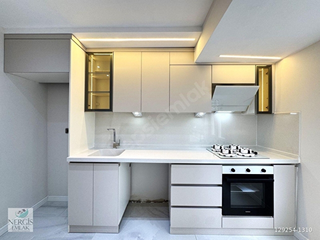 NERGİSTEN AKÇAYDA DENİZE 200mtÖN CEPHE ÇİFT BANYOLU EMSALSİZ 2+1 - Görsel 11