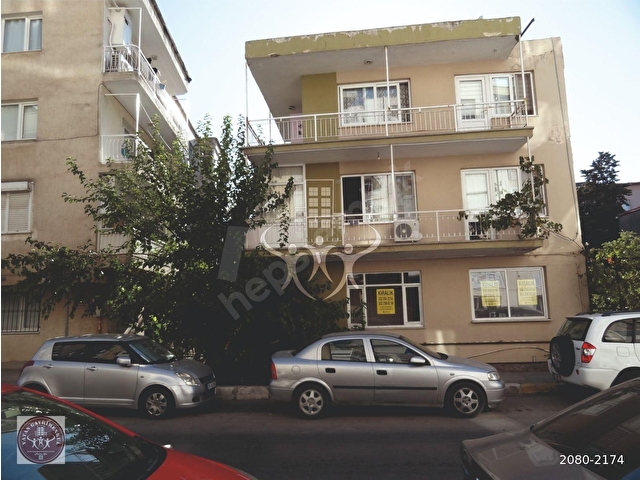 Balçova da Çarş içi Konumda Kiralık 3+1 Ara Kat Daire - Görsel 2