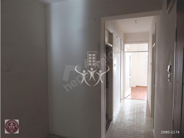 Balçova da Çarş içi Konumda Kiralık 3+1 Ara Kat Daire - Görsel 20