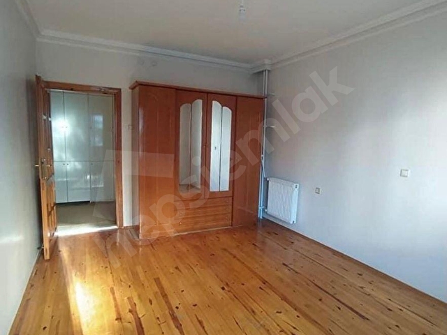 ERGENEKON PARKI YANINDA 3+1 SATILIK DAİRE - Görsel 6