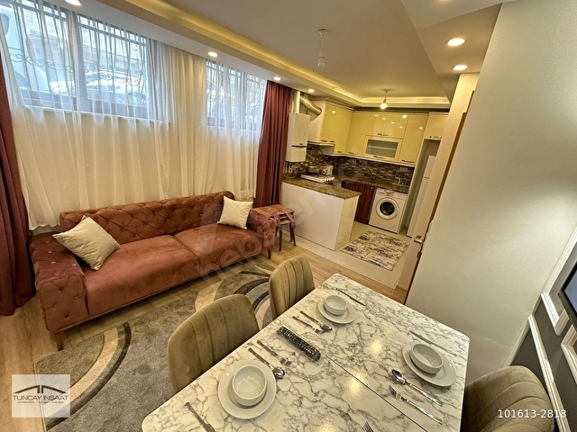 TUNCAYDAN EYÜPSULTANDA M7 METROYA 12DK FERAH 1+1 EŞYALI DAİRE - Görsel 3