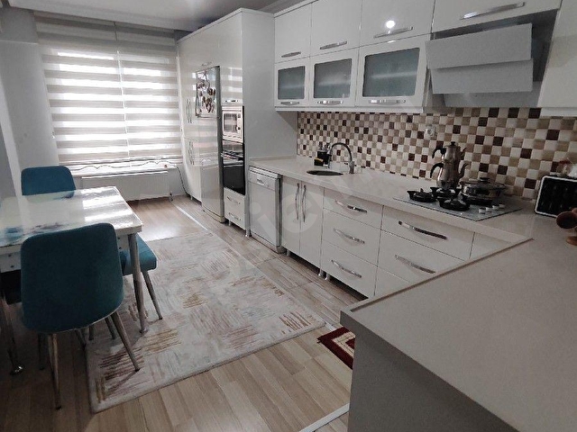 ZAFER MAH.DE 4+1/170M² FULL YAPILI DAİRE - Görsel 8