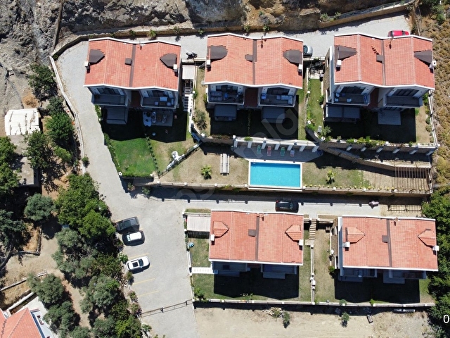 Sahibinden Gökçeada Pera Loft Sitesinde 3+1 Dubleks Bahçeli Daire - Görsel 2