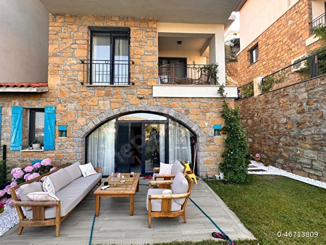 Sahibinden Gökçeada Pera Loft Sitesinde 3+1 Dubleks Bahçeli Daire - Görsel 11