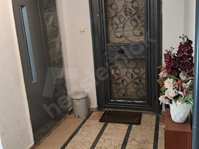 REŞATBEY DE MERKEZİ KONUMLU BİNA DA SATILIK 4+1 DAİRE - Görsel 26