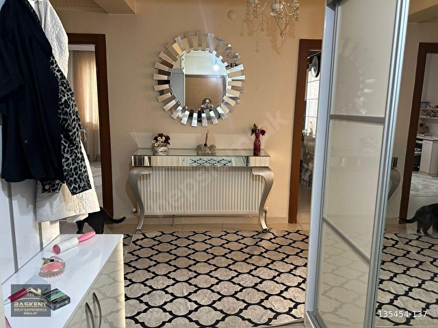 YILDIZTEPE MAHALLESİNDE ARANAN KONUMDA 4+1 SATILIK DAİRE - Görsel 10
