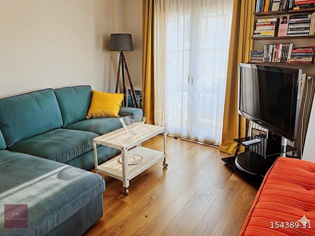Gümüssuyu Airbnb Ruhsatlı Boğaz Manzaralı Satılık Ferah Daire - Görsel 3