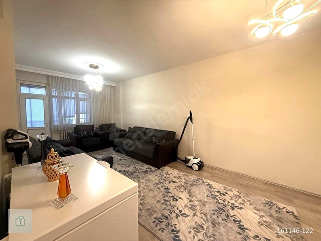 YAZIR MAHALLESİ TRAMVAY HATTI ÜZERİNDE SATILIK GENİŞ 3+1 DAİRE - Görsel 2