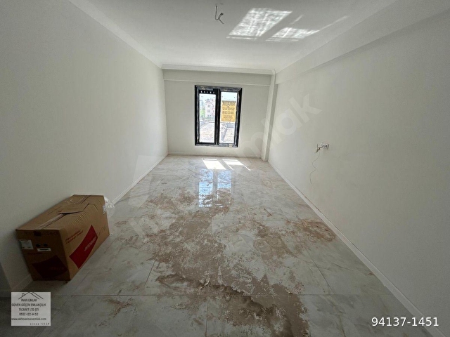 Akhisar Reşatbey Mahallesinde 2+1 Kiralık Daire - Görsel 18