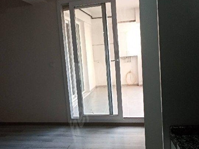Bayraklı Adalet Mahallesi Cadde Yakını Arakat Konforlu Doğalgazlı Ferah Satılık 3+1 Daire - Görsel 25