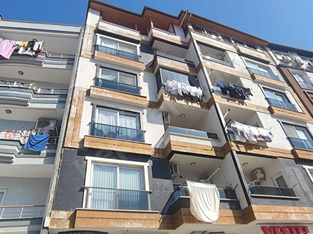 AT&ES EMLAK GAYRİMENKULDEN MERKEZDE SATILIK 2+1 ÜKS DAİRE