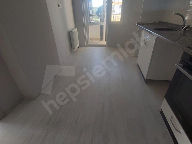 CANDAROĞULLARI BATIKENT SİTESİNDE ARAKAT BAKIMLI ANKASTRELİ 2+1 - Görsel 11