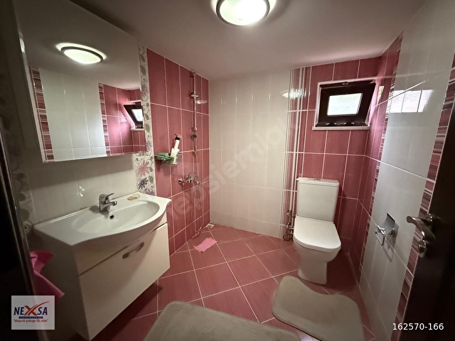 Konum,Genişlik ve Lüks Arayanlar İçin Kaçırılmaz Kiralık Daire - Görsel 21