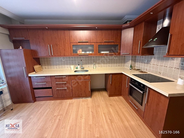 Konum,Genişlik ve Lüks Arayanlar İçin Kaçırılmaz Kiralık Daire - Görsel 6