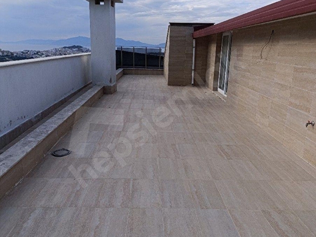 KUŞADASINDA FULL DENIZ DOĞA VE ŞEHİR MANZARALI DUBLEKS 3+1 HAVUZLU SİTEDE DAİRE FİYATINA - Görsel 21