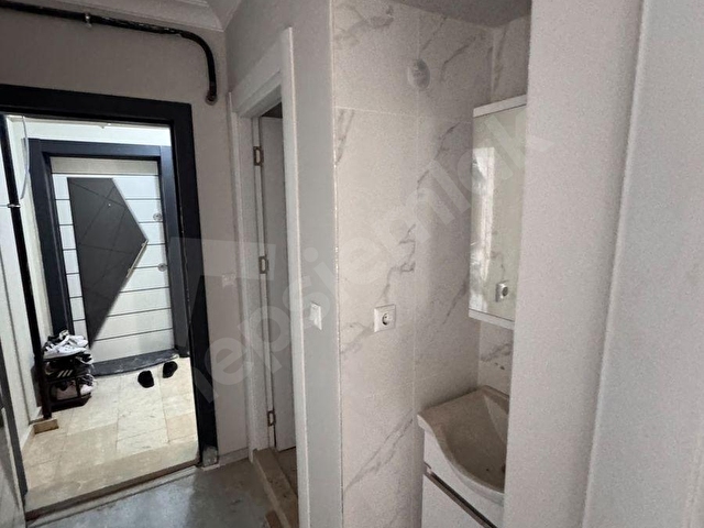GEMLİKTE YENİ BİNA, ÖZEL OTOPARK DAHİL! BU FİYAT KAÇMAZ! - Görsel 12