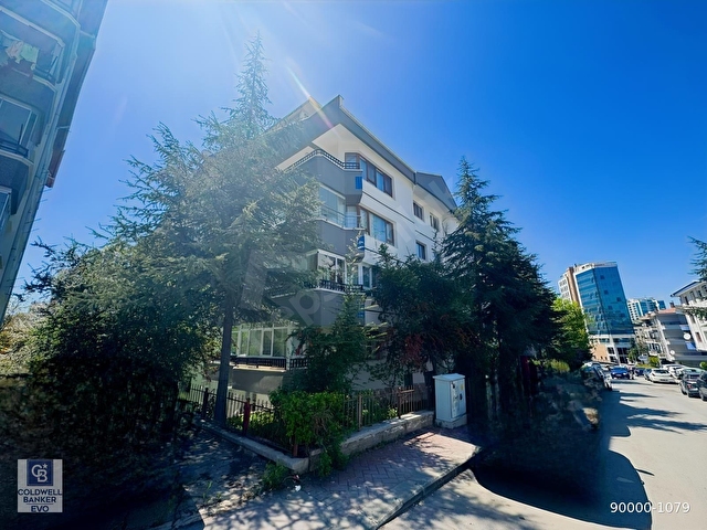 SATILIK ÇANKAYA CEYHUN ATIF KANSU CD.175 M2 5+1 TERASLI DUBLEX
