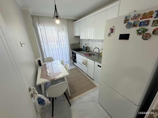 METROYA 3 DK.DONANIMLI SİTEDE GÜNEY CEPHE MANZARALI 3+1 DAİRE - Görsel 7