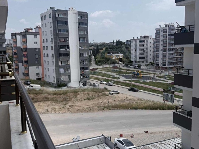 YATAY MİMARİ KOMBİLİ CADDE ÜZERİ KİRALIK 2+1 KAPALI MUTFAK - Görsel 3