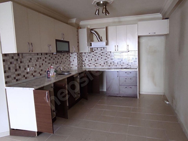 Antre Emlaktan Kiralık Balçovada  Site İçi Jeotermalli 3+1 2. Kat Otoparklı Daire - Görsel 4