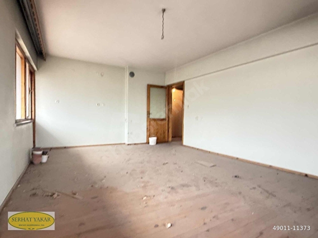 BİNYAPIDAN EMEK CADDESİNDA ASANSÖRLÜ CEPHELERİ AÇIK 2+1 DAİRE ! - Görsel 13