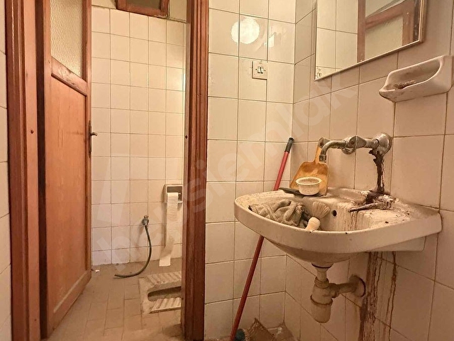 BİNYAPIDAN EMEK CADDESİNDA ASANSÖRLÜ CEPHELERİ AÇIK 2+1 DAİRE ! - Görsel 20