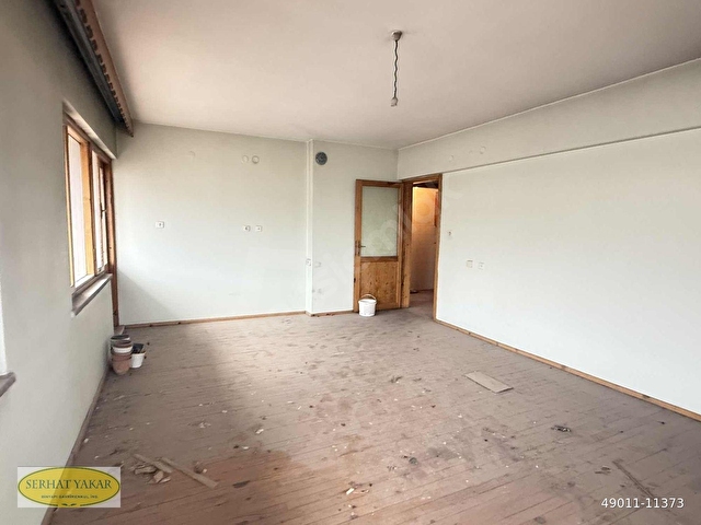 BİNYAPIDAN EMEK CADDESİNDA ASANSÖRLÜ CEPHELERİ AÇIK 2+1 DAİRE ! - Görsel 12