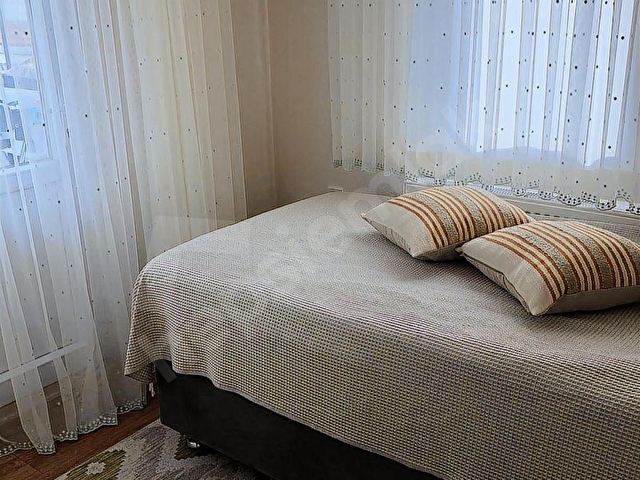 YENİFOÇA PETRA KOYUNDA DENİZE 300 METRE 3 ÇEPHE BAHÇELİ VİLLA - Görsel 23