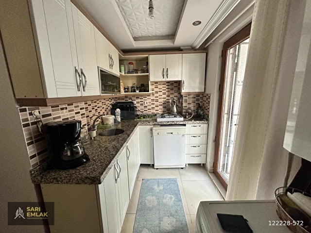 SARI EMLAK TAN GÜZELTEPE DE MERKEZE YAKIN SATILIK DAİRE - Görsel 13
