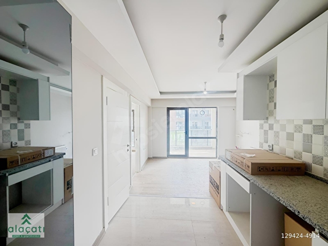 Site Konseptinde Jewel Projesine Komşu AVM Karşısı Ön Cephe 2+1 - Görsel 27