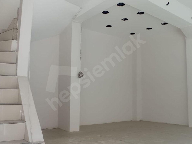FATİH KAPALI ÇARŞI MERCAN KAPISI KİRALIK 4 KATLI İŞ YERİ - Görsel 3