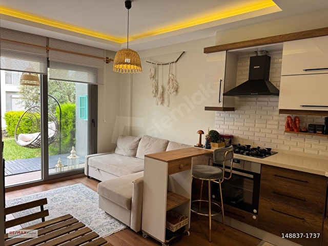 KUŞADASI DAVUTLAR HAVUZLU SİTEDE SATILIK 1+1 BAHÇE KATI DAİRE - Görsel 3