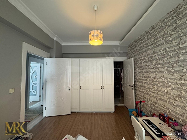 FISTIKLIK MERKEZDE 3+1 ÖNÜ ACIK SÜPER DAİRE - Görsel 2