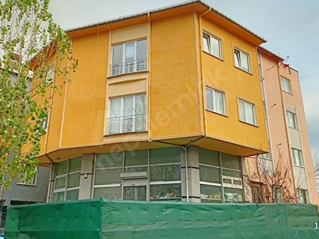 HUZUR MAH DE 1+1 AİLE VE BEKAR İÇİN UYGUN