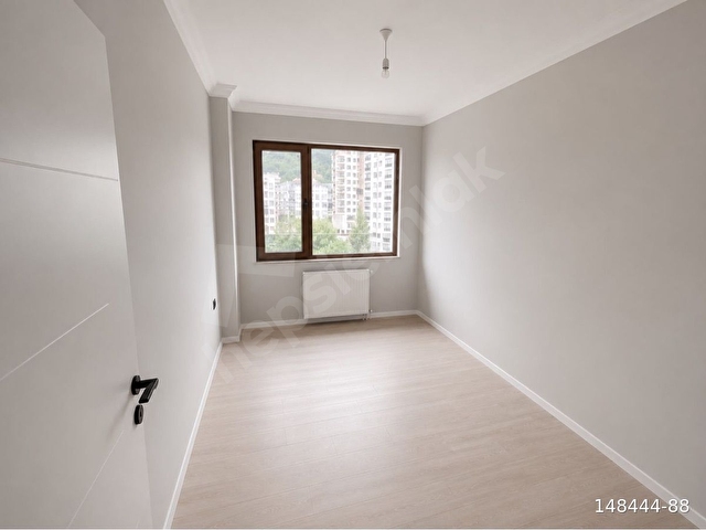 TAŞLİDERE MAHALLESİNDE KİRALIK LÜKS DAİRE - Görsel 18