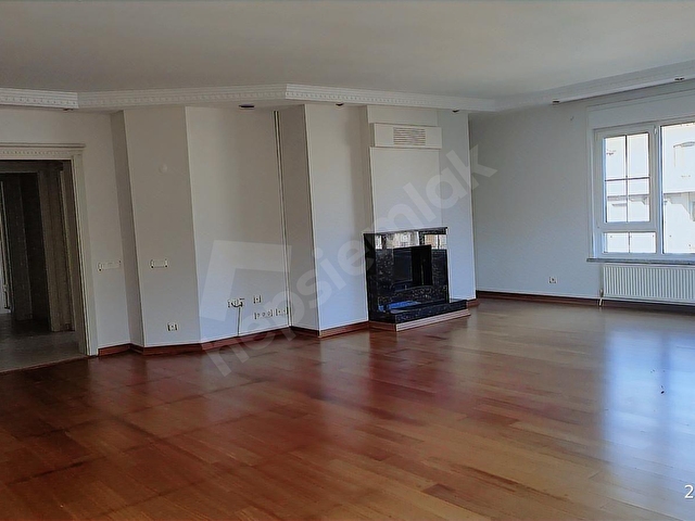 GÖKTÜRK SİTE İÇİNDE 4+1 ARA KAT 240M2 NET DAİRE Snowboarddan - Görsel 16