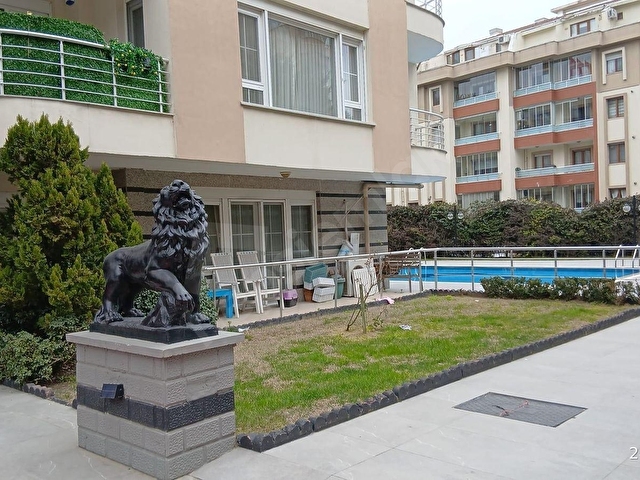 GÖKTÜRK SİTE İÇİNDE 4+1 ARA KAT 240M2 NET DAİRE Snowboarddan - Görsel 2