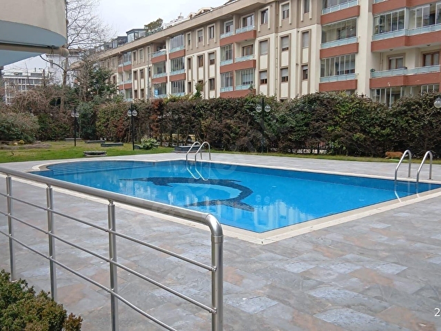GÖKTÜRK SİTE İÇİNDE 4+1 ARA KAT 240M2 NET DAİRE Snowboarddan - Görsel 8