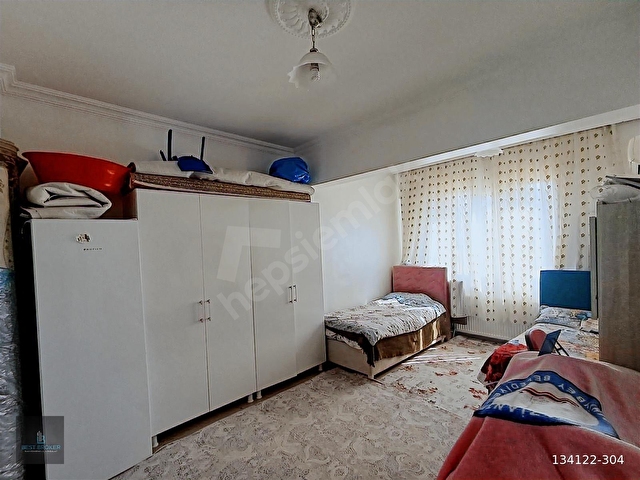 GÜNEYKENT DE SATILIK GARAJ TAPULU 2+1 DAİRE - Görsel 5