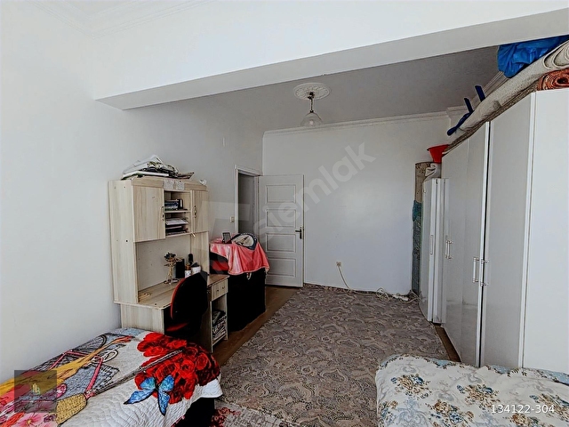GÜNEYKENT DE SATILIK GARAJ TAPULU 2+1 DAİRE - Görsel 7